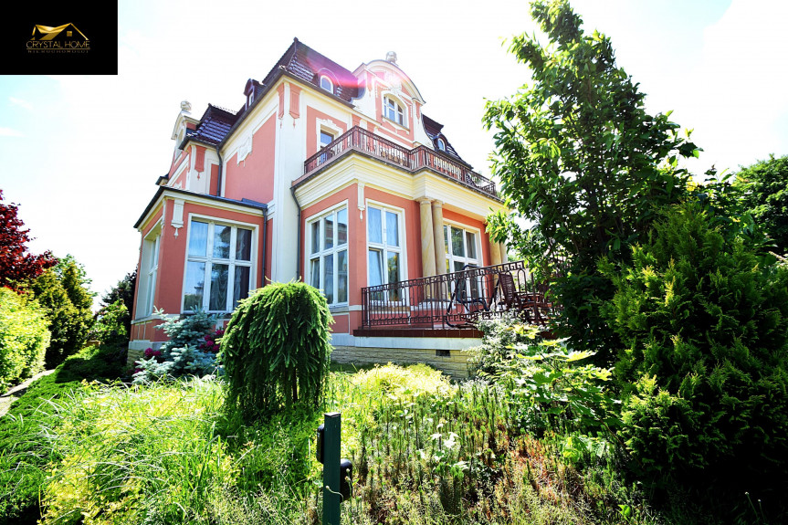dzierżoniowski, Bielawa, Odrestaurowany Pałac na sprzedaż