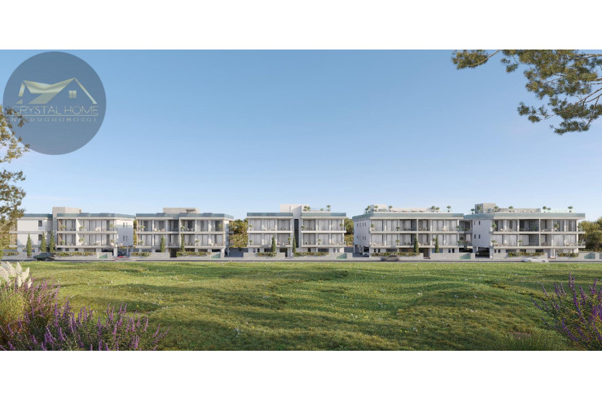 Pafos, Apartamenty z basenem na dachu